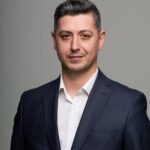Şahin Tuhan